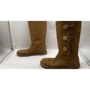 UGG 1005857 AnnaRosa Womens Triple Button Boots Size 8 Brown